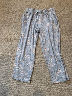 Light Blue Floral PJ Pants. Size Medium.